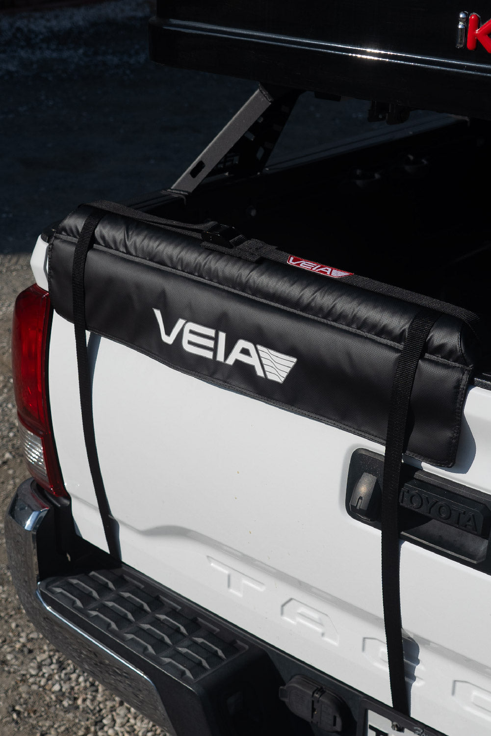 Explorer Single Tailgate Truck Pad